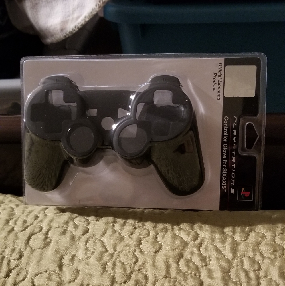 PS3 controller gloves - Picture 4 of 4
